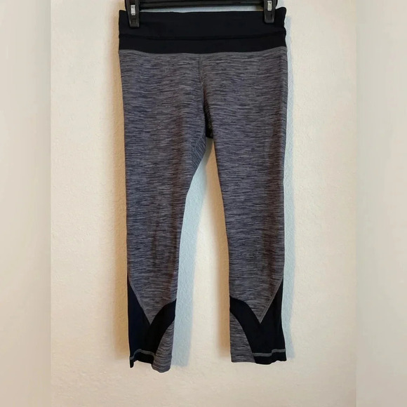 Lululemon run inspire crop black and gray size 4 - Picture 1 of 10